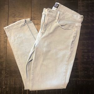 blueish color GAP jeans. Only worn once.